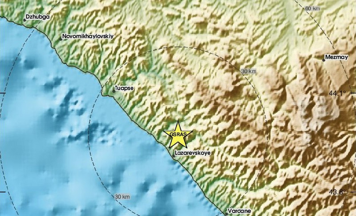 Два землетрясения магнитудой 3,2 и 3,3 зафиксировали 10 ноября в горах Сочи