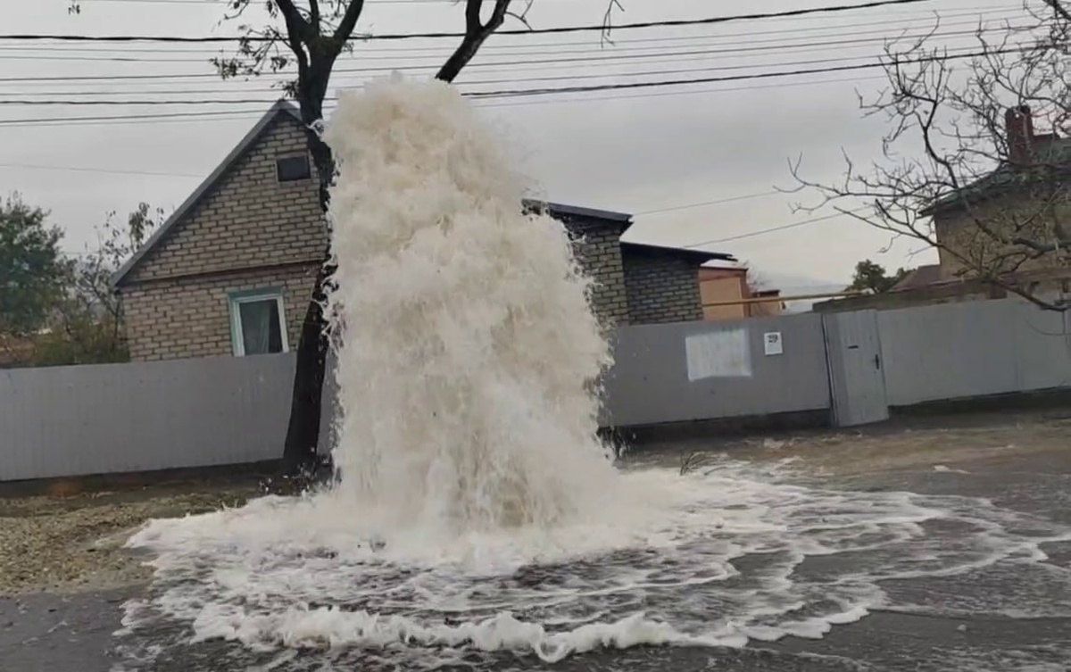 Полностью восстановить водоснабжение в Новороссийске планируют утром 13 ноября