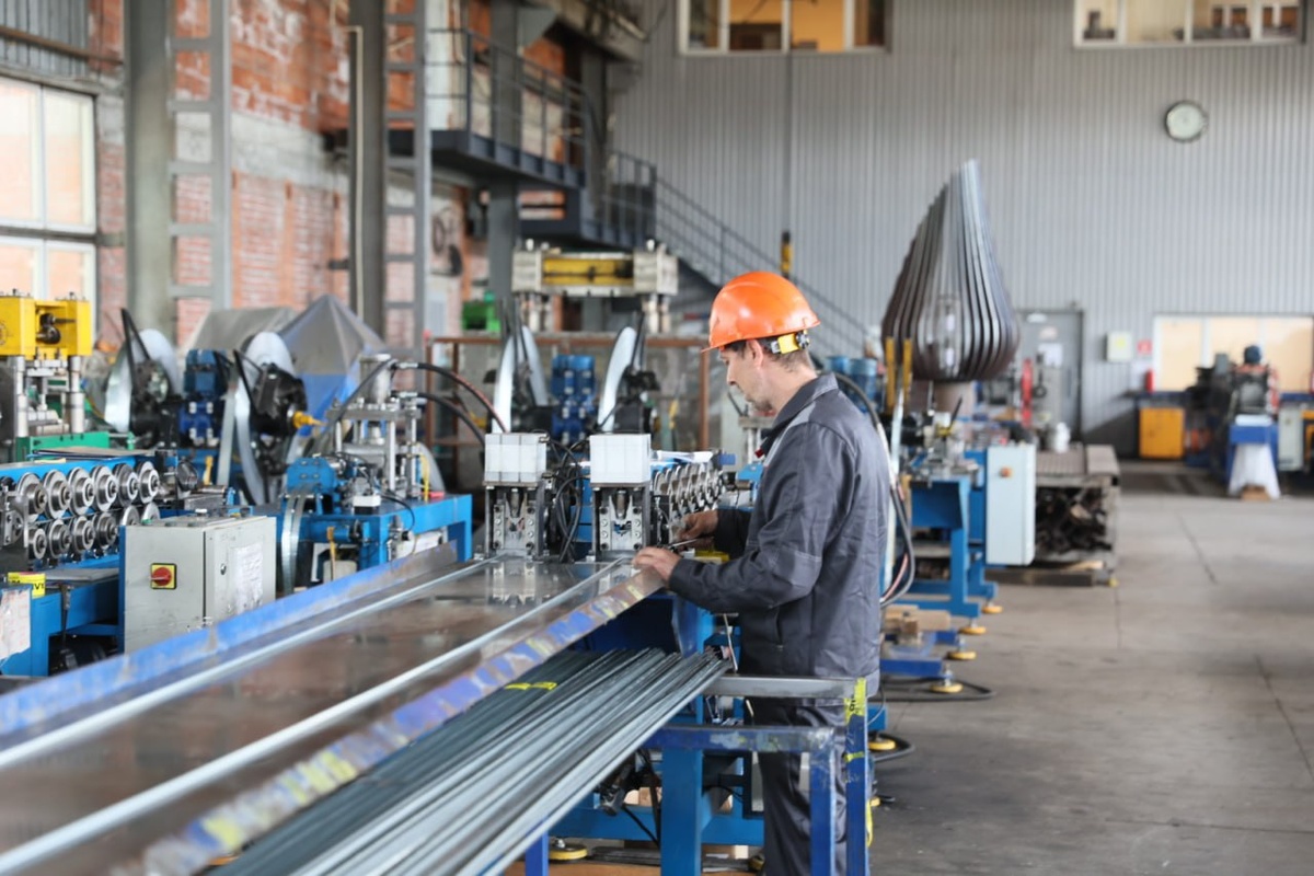 На Кубани 390 предприятий повышают эффективность работы по нацпроекту