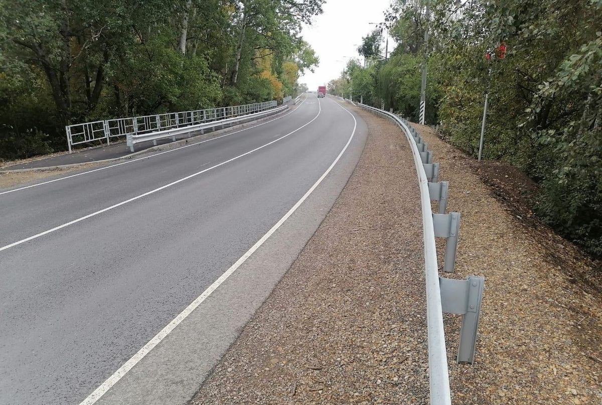 Участок трассы в Крымском районе отремонтировали по нацпроекту