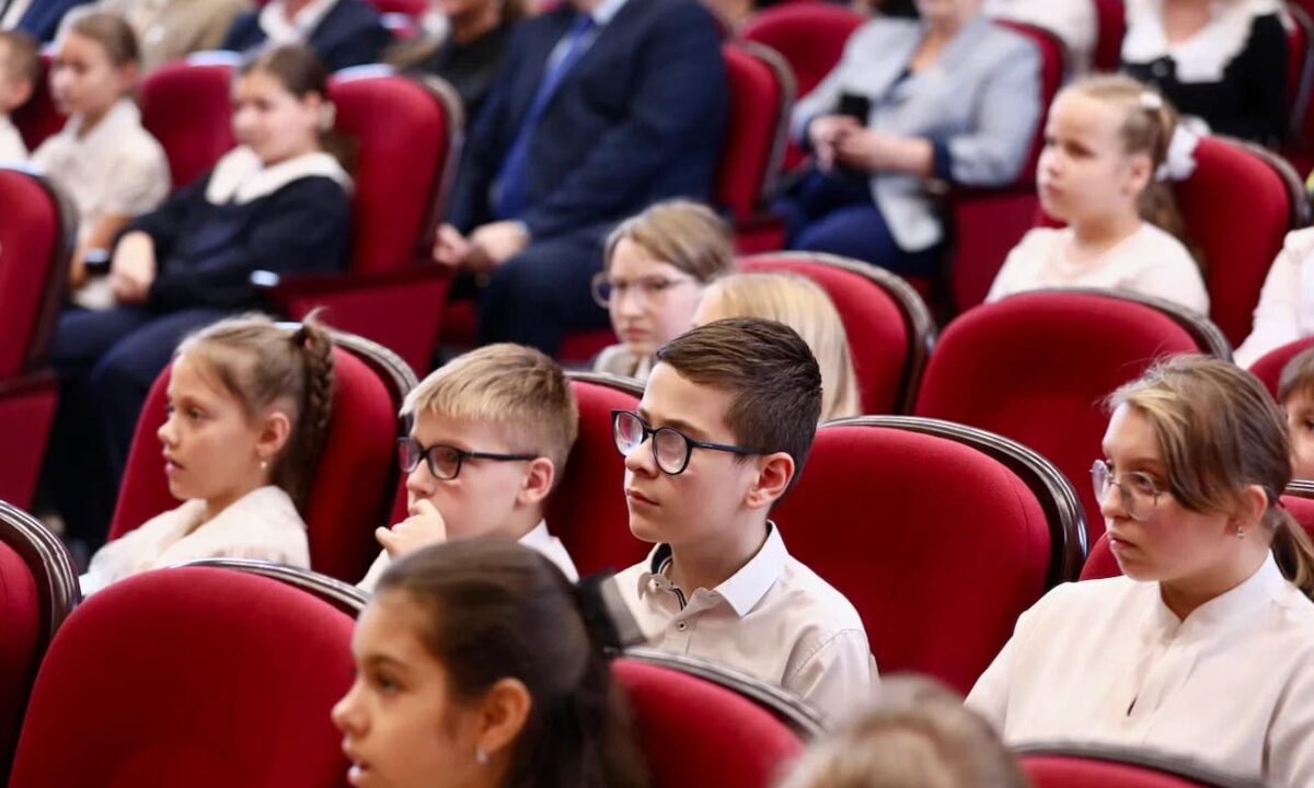 Музыкальную школу для детей с ОВЗ открыли после капремонта в Армавире