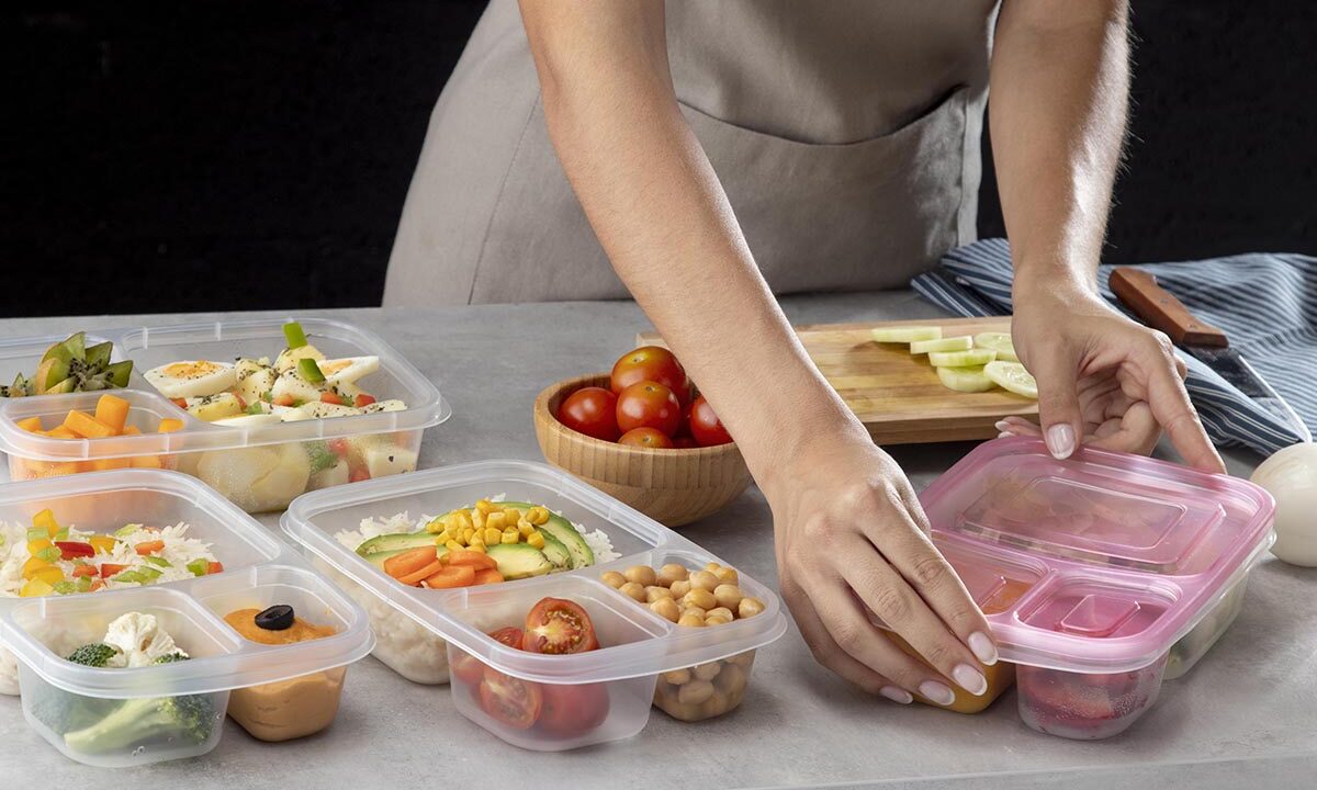 По контейнерам: готовим здоровую еду на три дня за 20 минут