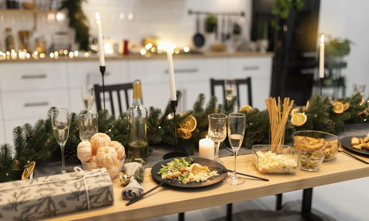 Бюджетное новогоднее меню 2026: празднично и без лишних затрат