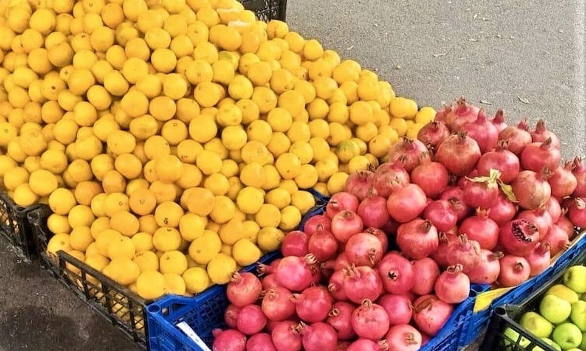 Более 7,7 тыс. случаев несанкционированной торговли пресекли на Кубани