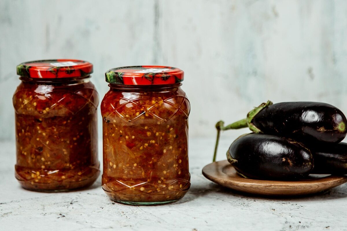 В России подешевела икра сельди и подорожала икра из баклажанов