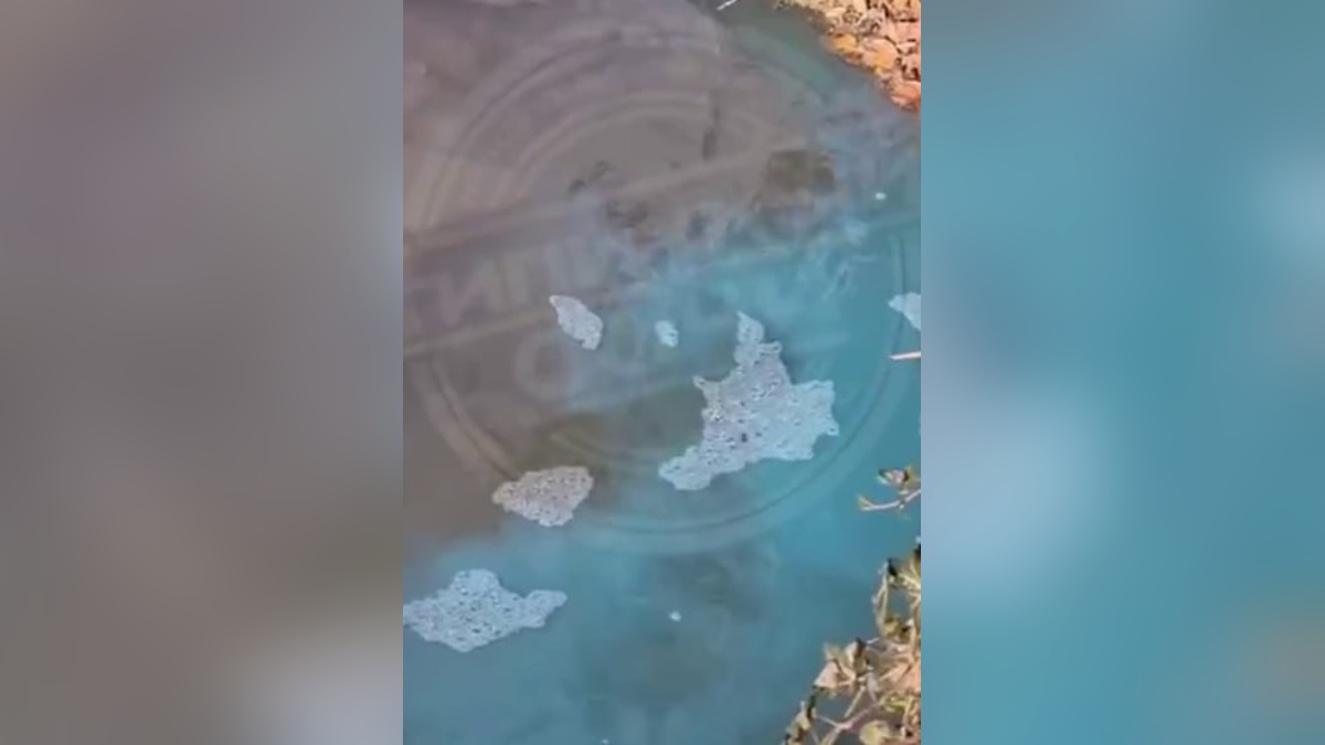 В Сочи заметили голубую воду в реке Хоста