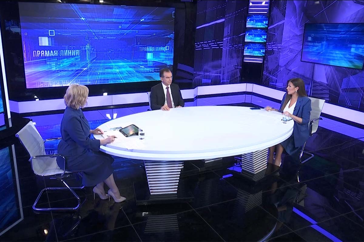 Как прошла «Прямая линия» Вениамина Кондратьева в 2025 году | Факты