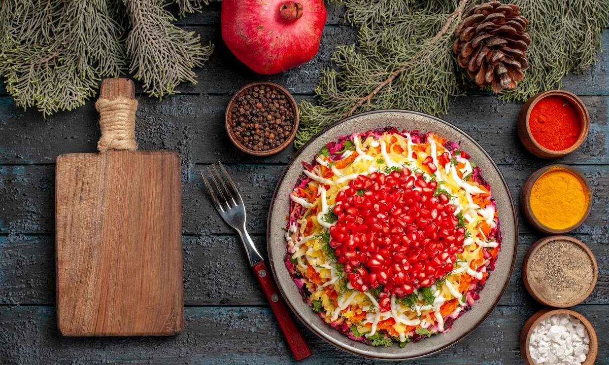 Три рецепта с селедкой для новогоднего стола