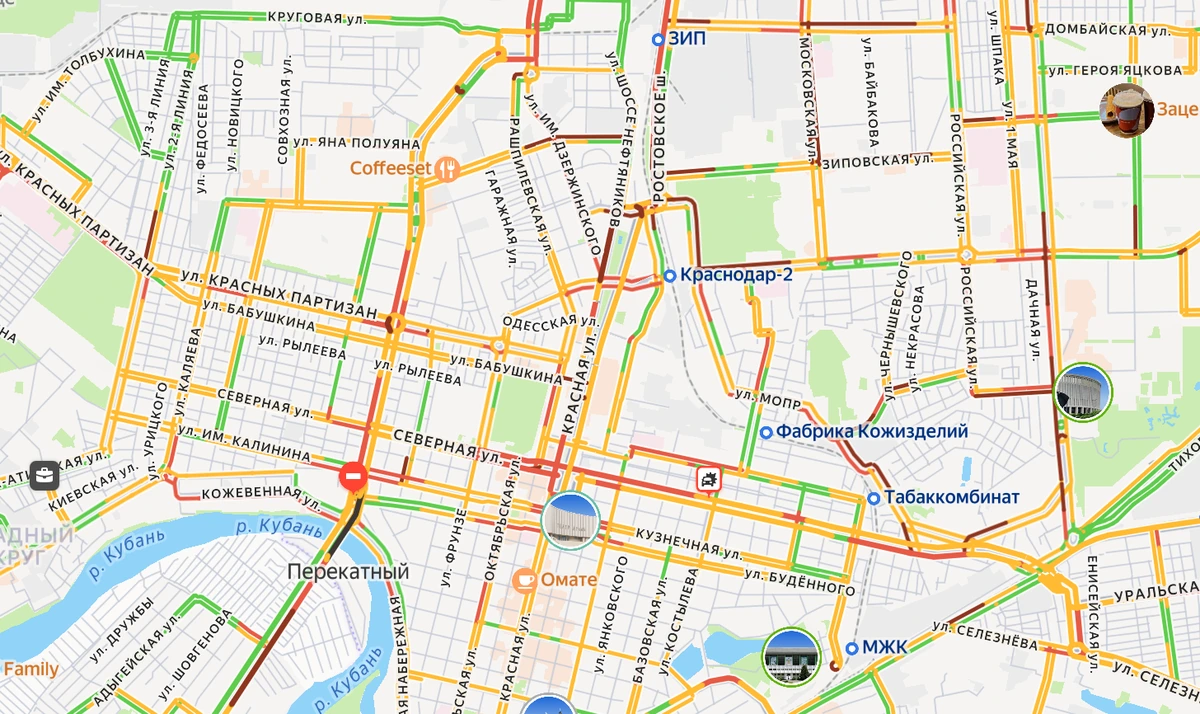 Краснодар увяз в девятибалльных пробках утром 13 января