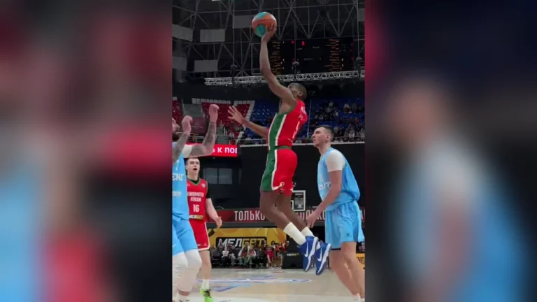 «Локомотив-Кубань» вышел на третье место в Единой лиге, обыграв «Зенит»