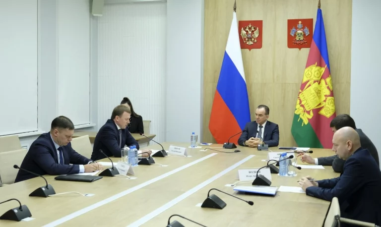 Кондратьев: движение по дорогам края после снегопадов удалось нормализовать