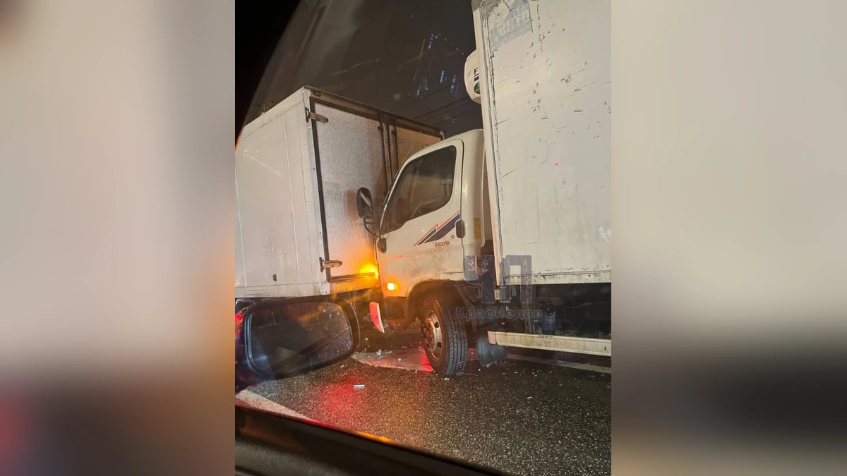 Более 200 ДТП случилось утром 26 января на Кубани, из них 130 — в Краснодаре