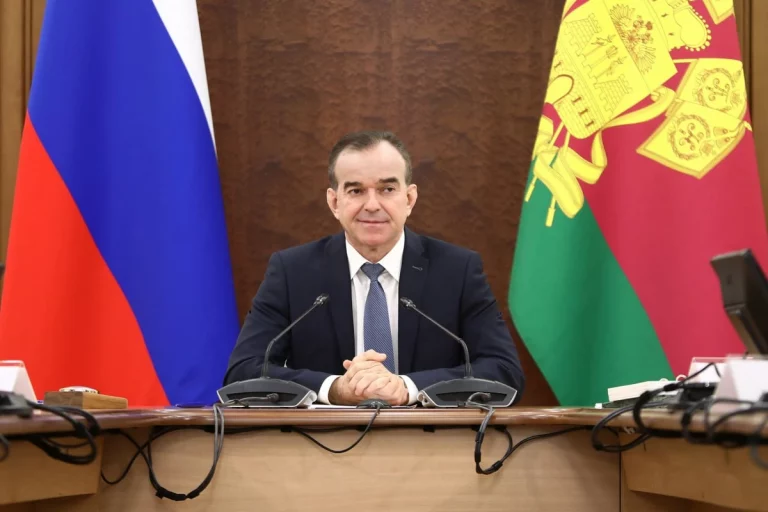 Семь поликлиник планируют достроить на Кубани по нацпроекту в 2026 году