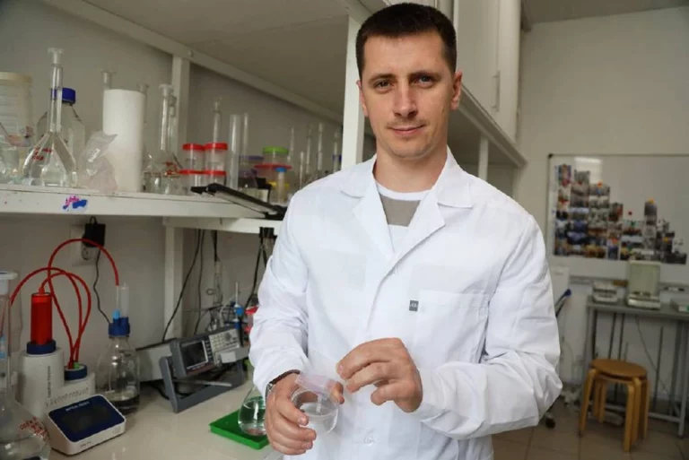 Ученый из КубГУ стал лауреатом президентской премии за разработку мембран