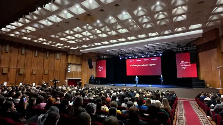 Вениамин Кондратьев поздравил кубанских ученых с наступающим Днем науки