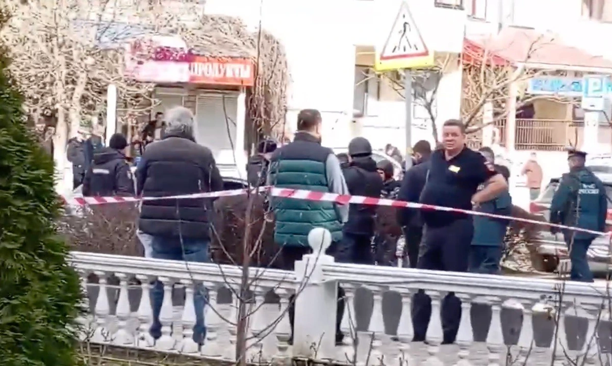 Студент устроил стрельбу в Анапском индустриальном техникуме, есть погибший