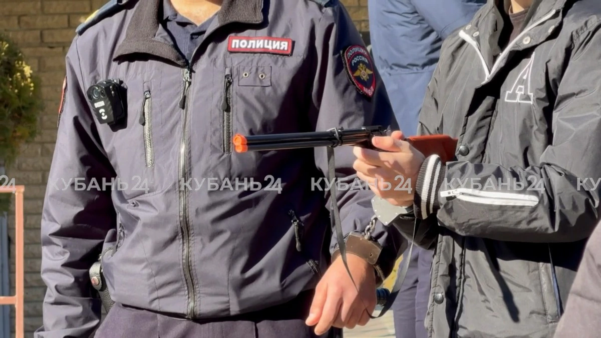 Следственный эксперимент проводят на месте стрельбы в техникуме Анапы