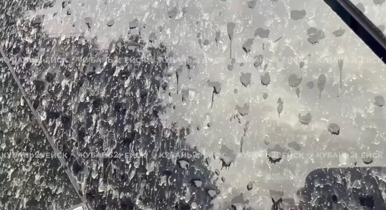 Метеорологи объяснили причину песчаного дождя на севере Кубани