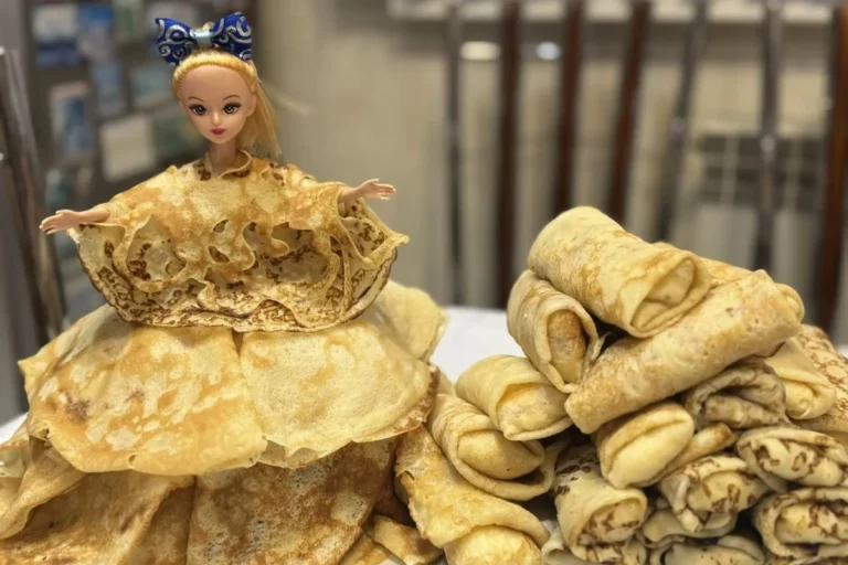 В России назвали самые популярные начинки для блинов