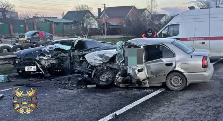 Семья погибшей в ДТП воспитательницы из Крымска винит в ее смерти ямы на дороге