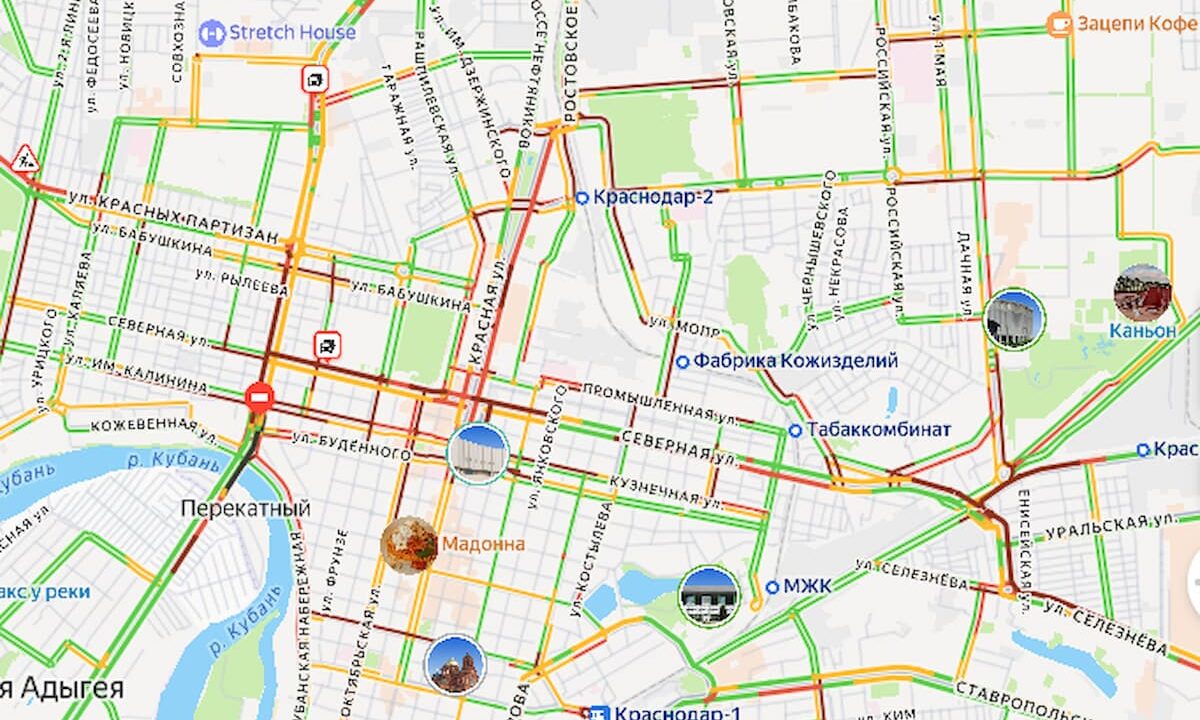 В Краснодаре пробки вечером 13 февраля достигли 9 баллов