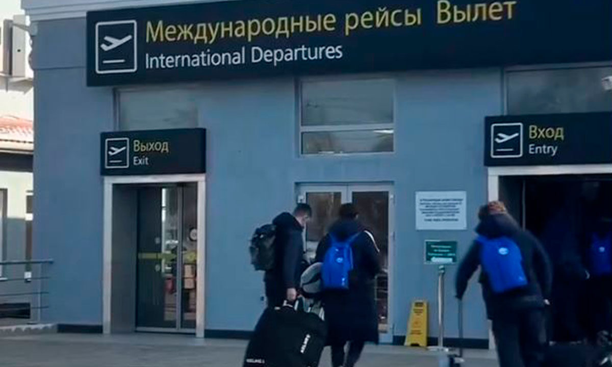 Новороссийский ФК «Черноморец» не смог вылететь в Турцию из-за угрозы БПЛА