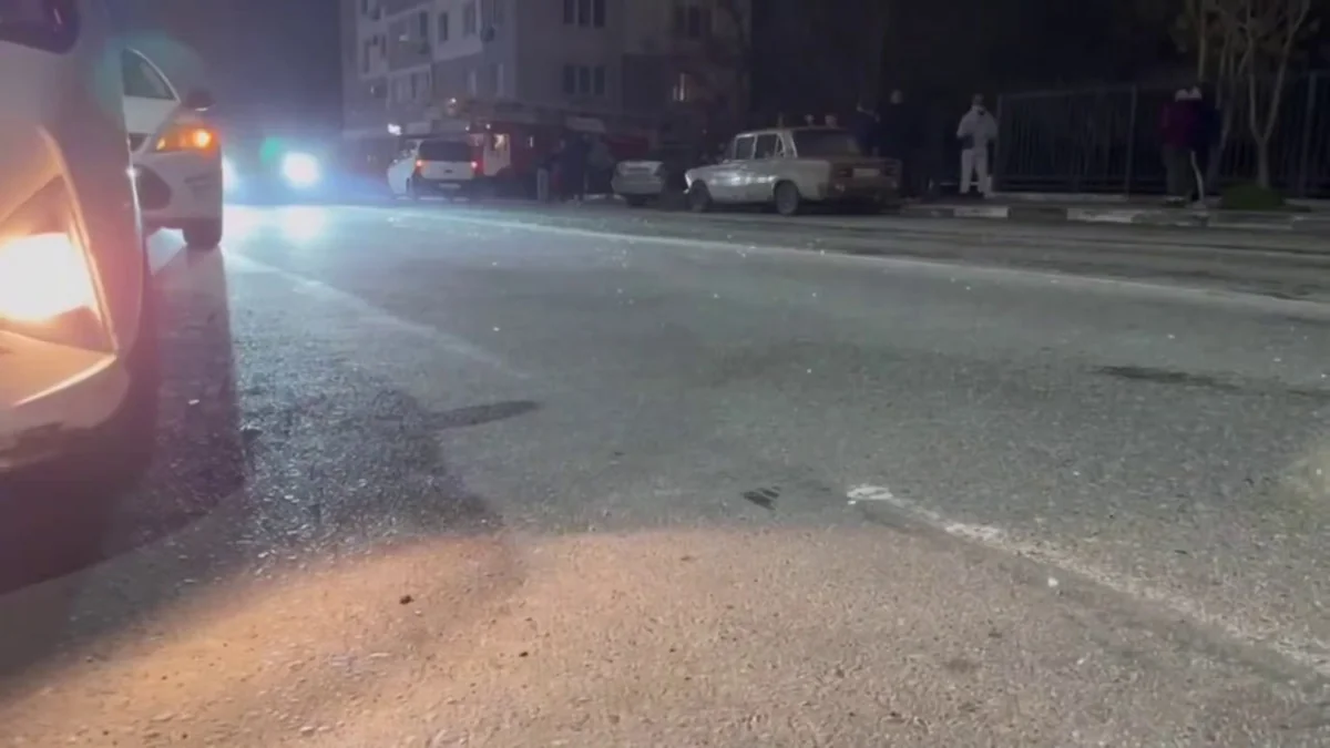 В Новороссийске для жителей пострадавших от атаки домов развернули два ПВР