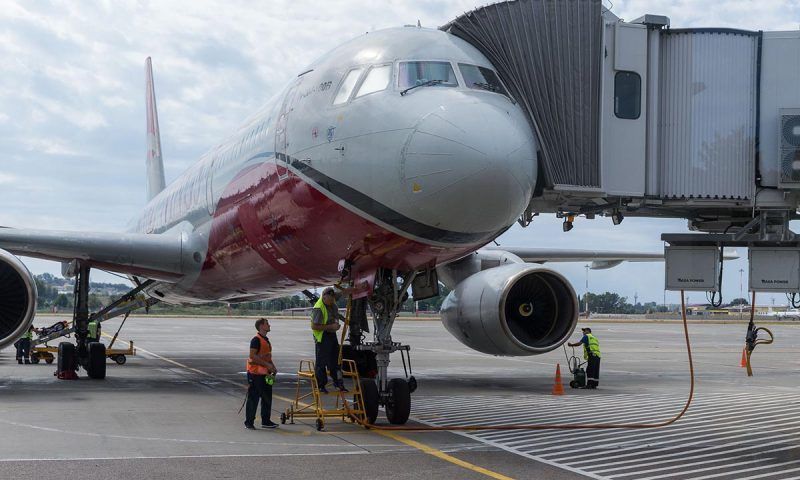 В аэропорту Геленджика ввели временные ограничения на полеты 19 ноября