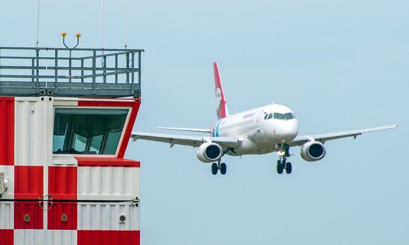 В аэропортах Кубани утром 12 января на вылет и прилет задерживаются 22 рейса