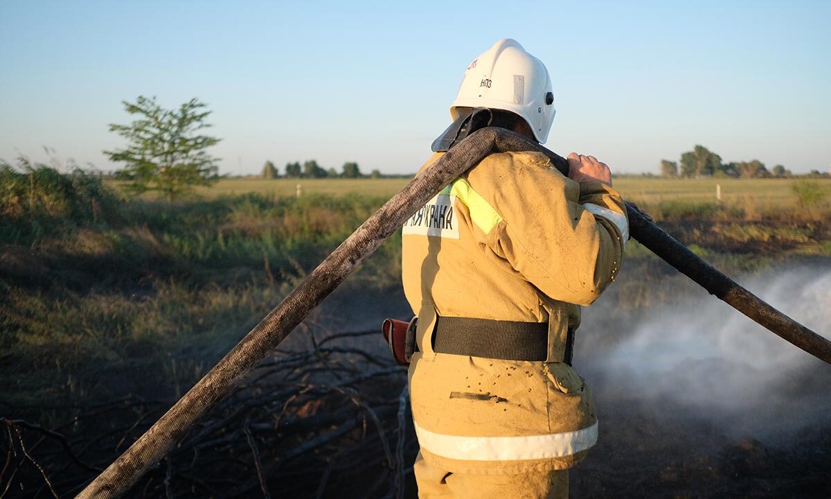 В администрации Армавира назвали предварительную причину пожара на полигоне