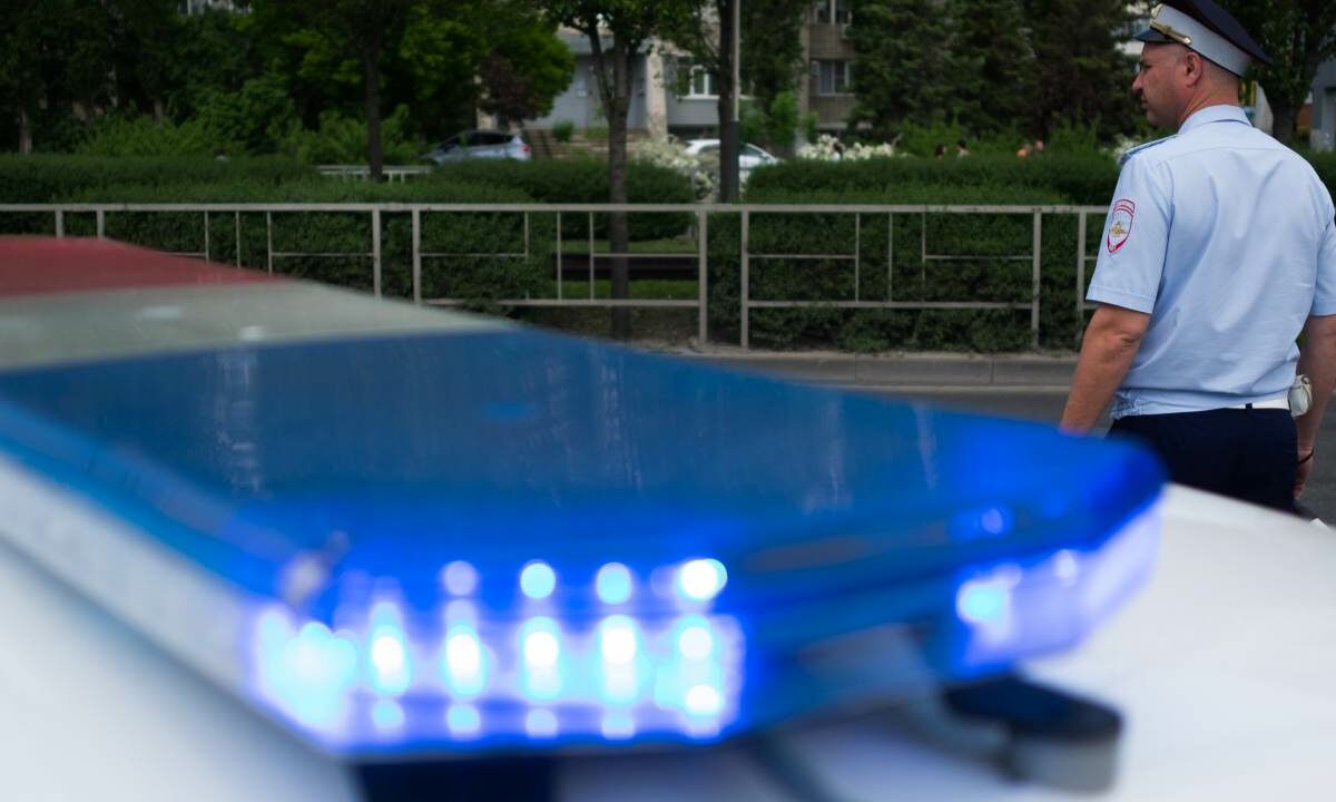 Иномарка сбила девушку на пешеходном переходе под Краснодаром