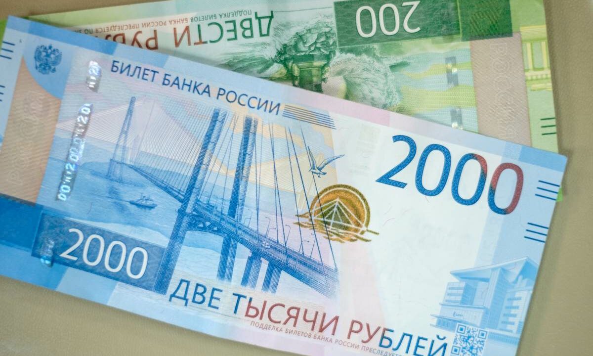 В ВТБ рассказали, на что чаще тратит молодежь