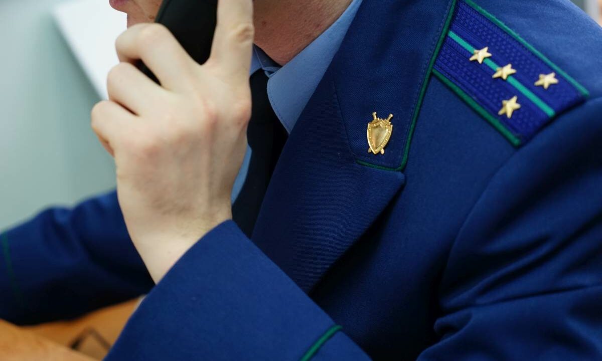 Прокуратура проверит школу в Краснодаре, где ученик устроил пожар в туалете