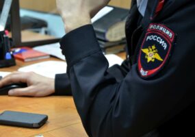 Неадекватный мужчина пытался задушить женщину в СНТ в Краснодаре