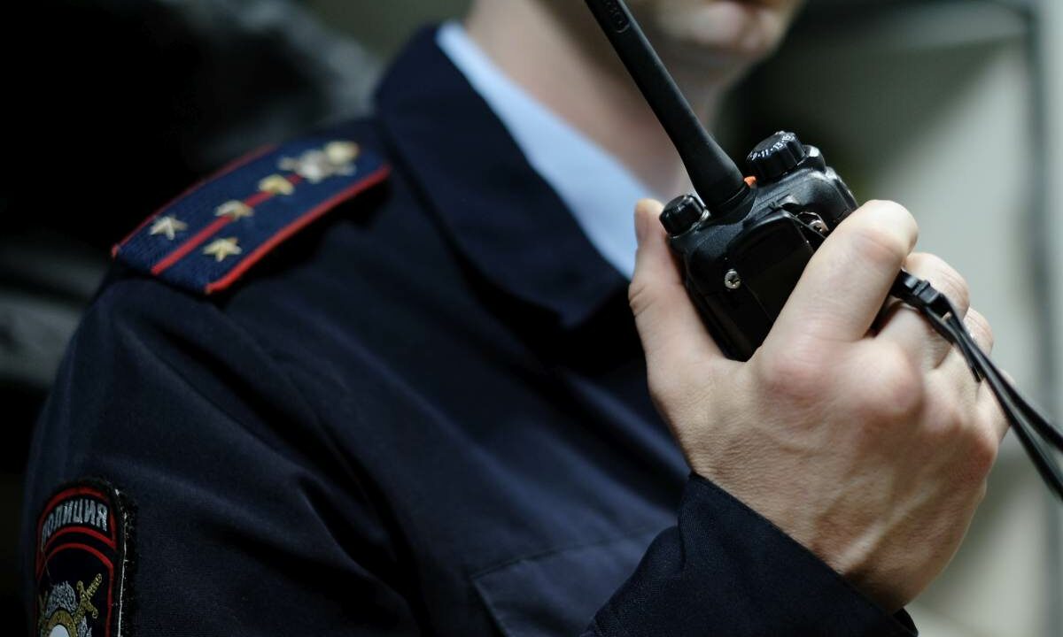 В Краснодаре пьяный мужчина избил подругу своей сожительницы