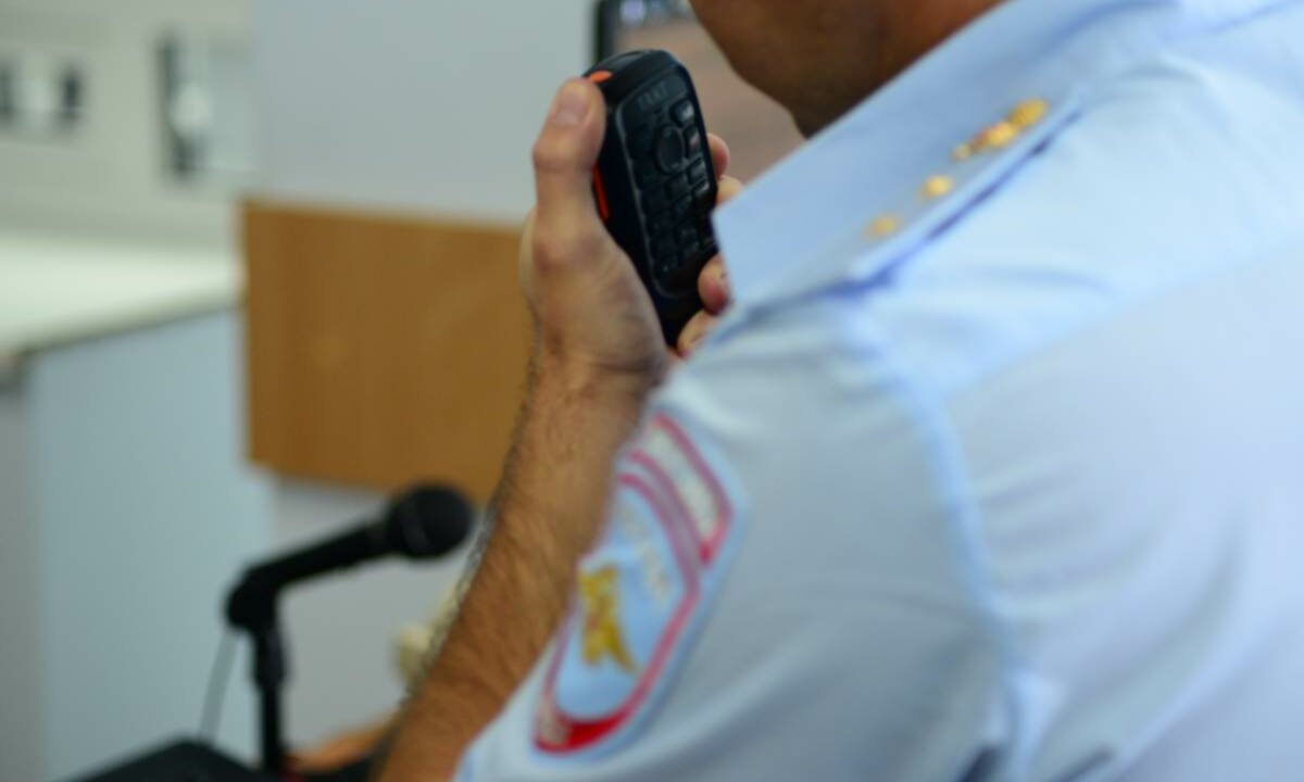 На Кубани пьяный приезжий отобрал телефон у школьника, чтобы позвонить жене