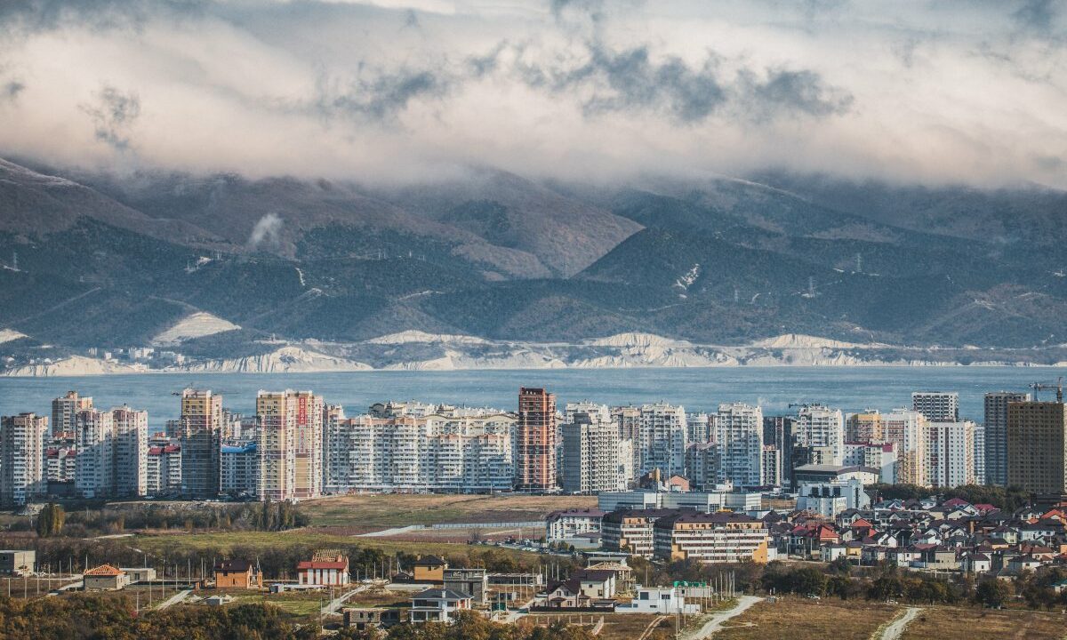 В Новороссийске запретили выходить в море всем судам на время учений 12 мая