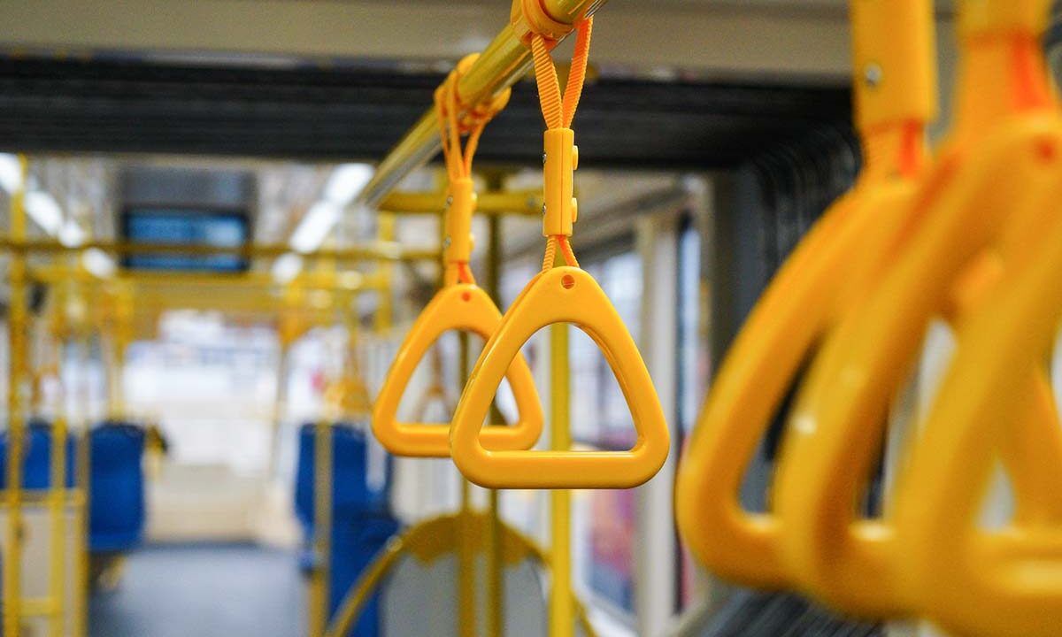 Штрафовать за некомфортную температуру в автобусах предложили в Госдуме